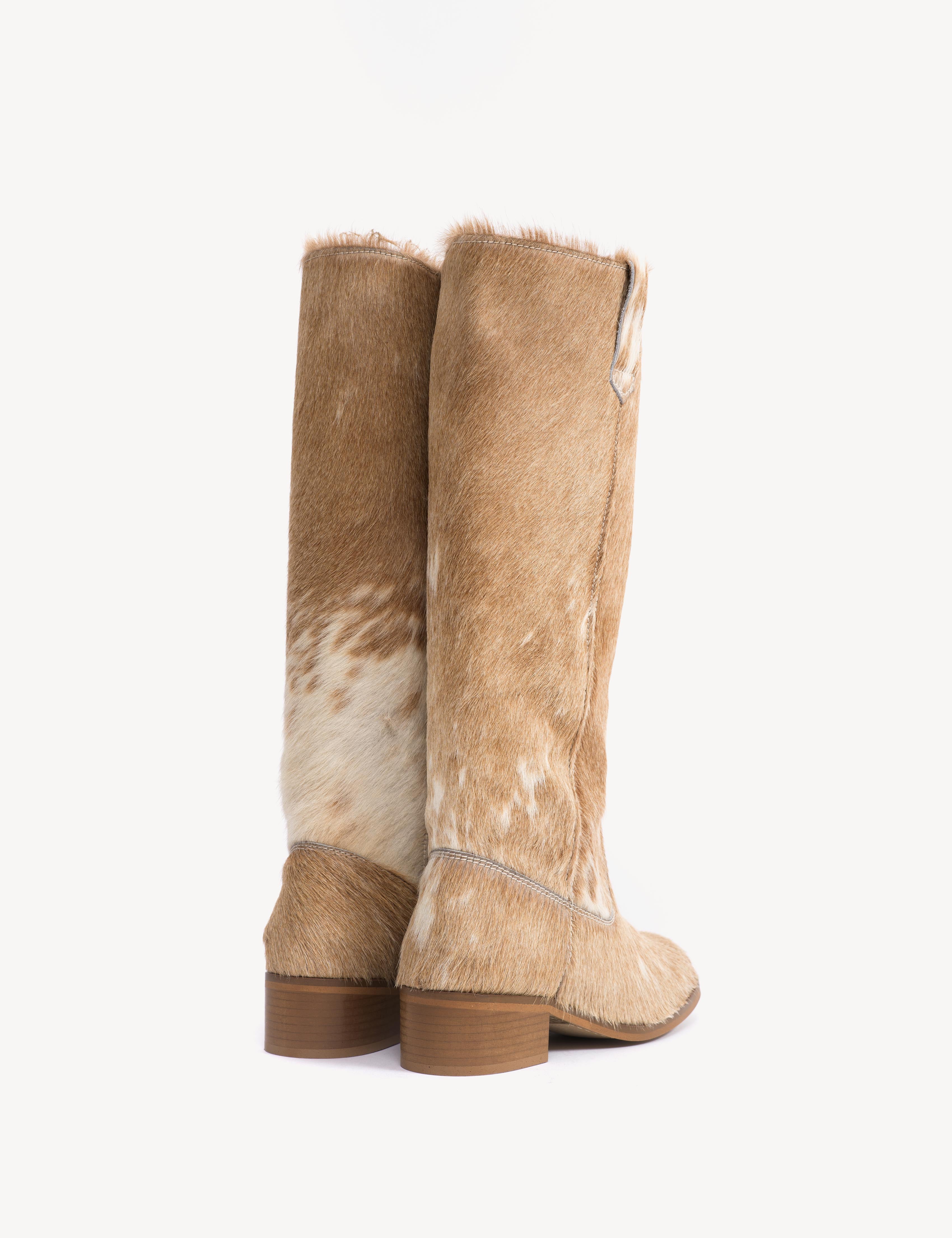 Ann Gaucho Boot In Beige Shades Cow Fur - Image 3