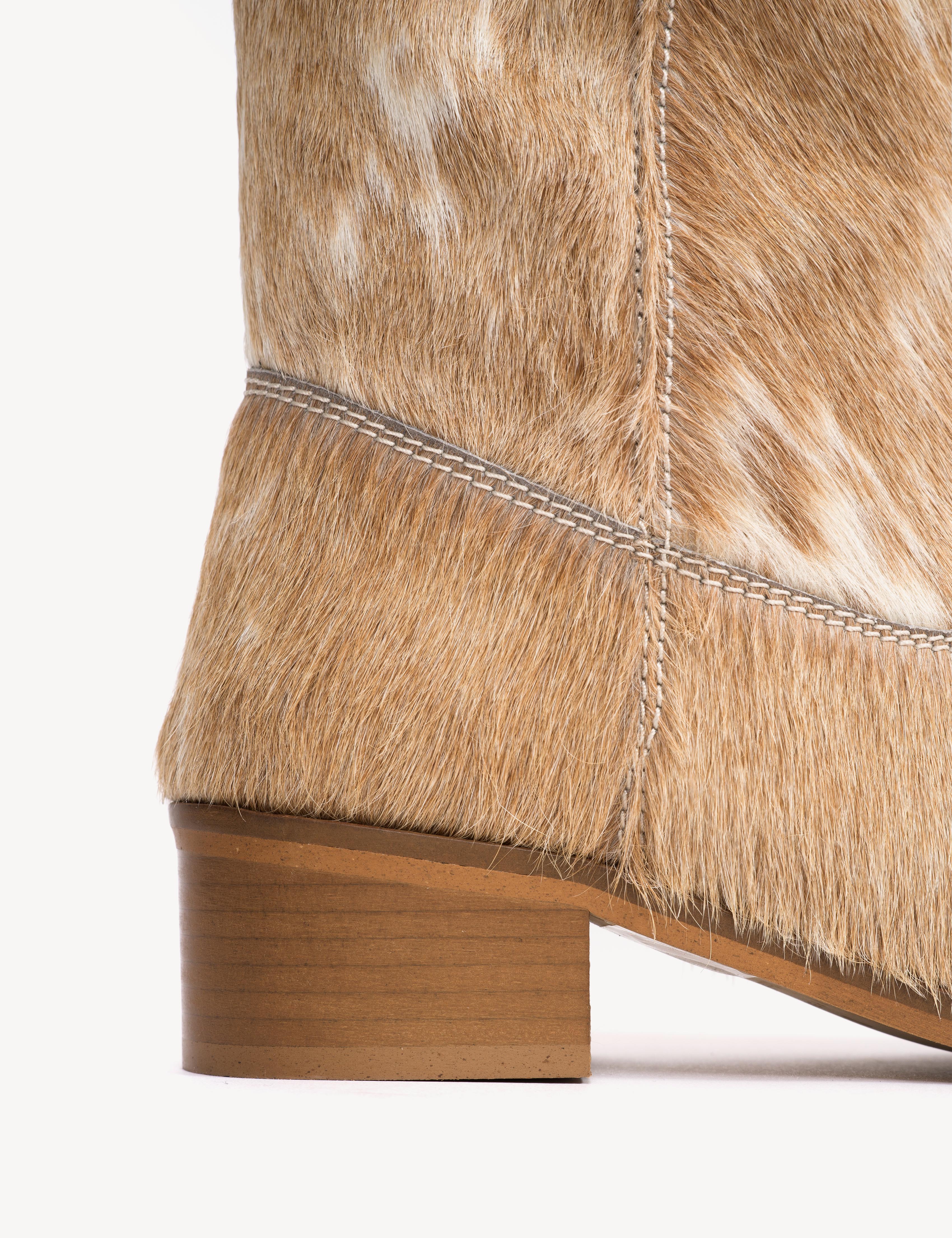 Ann Gaucho Boot In Beige Shades Cow Fur - Image 6