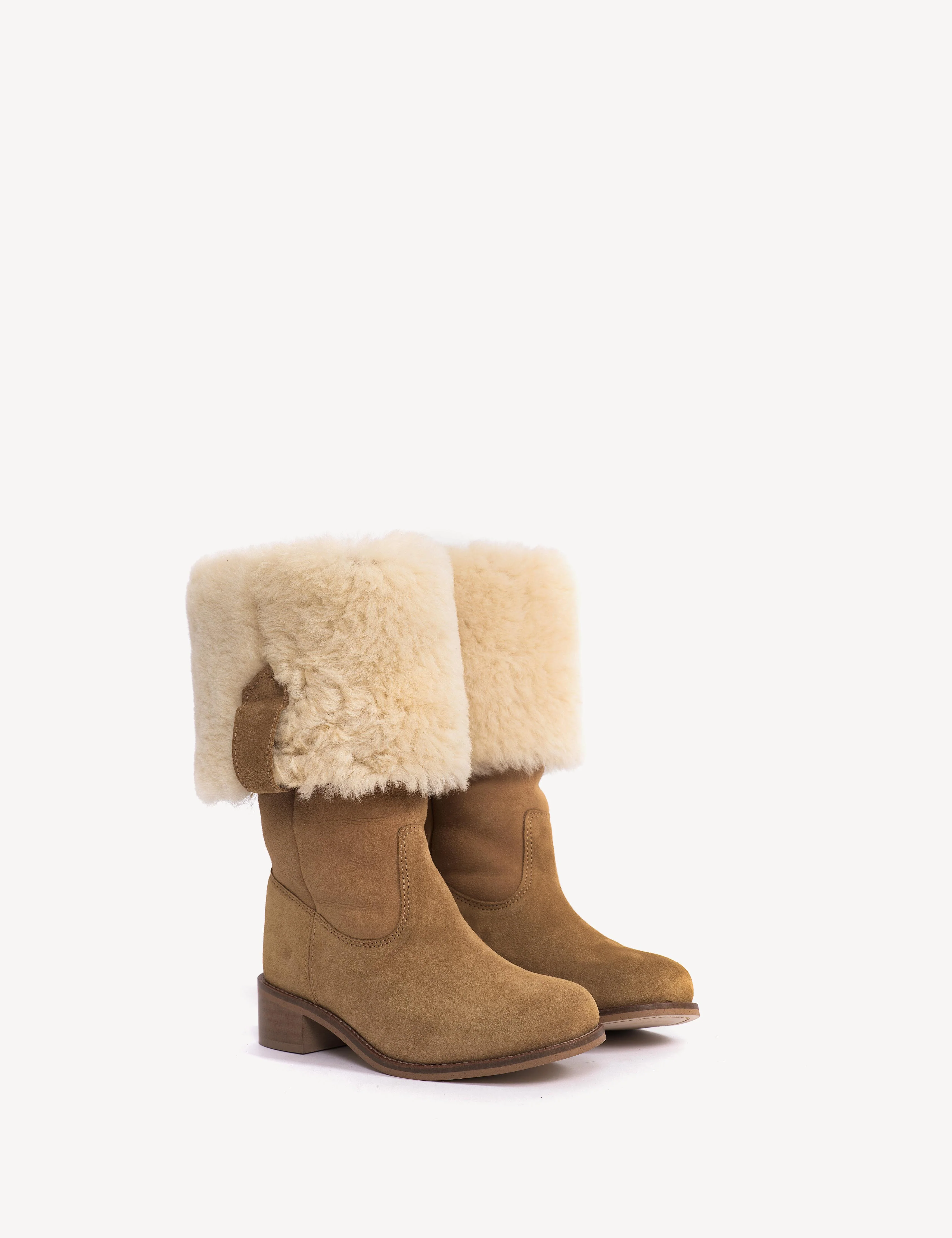 Ann Gaucho Boot In Tan Shearling Fur - Image 9