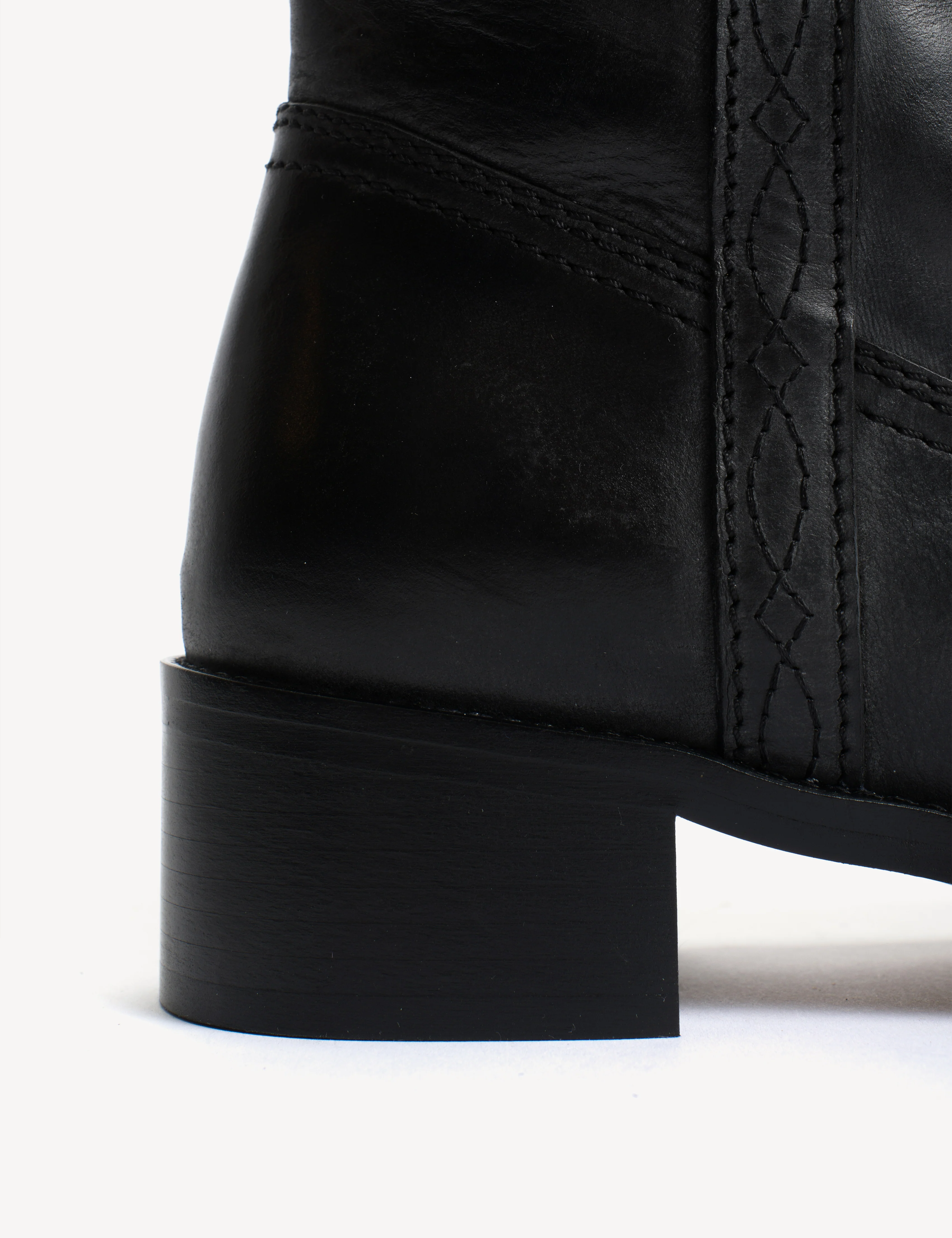 Ann Gaucho Boot With Western Stitchings In Black Escovado Leather - Image 6