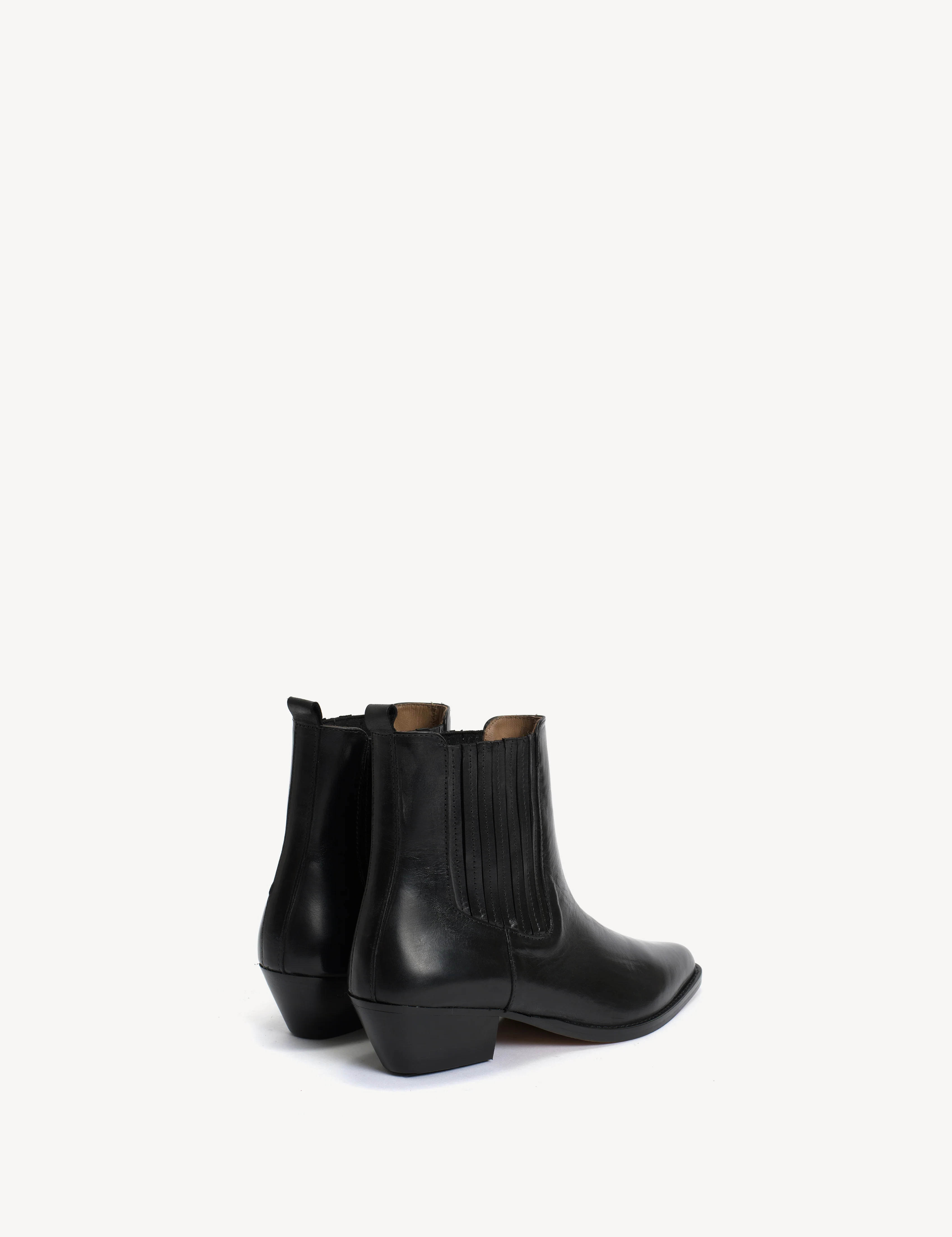 Dasha Chelsea Boot In Black Escovado Leather - Image 5