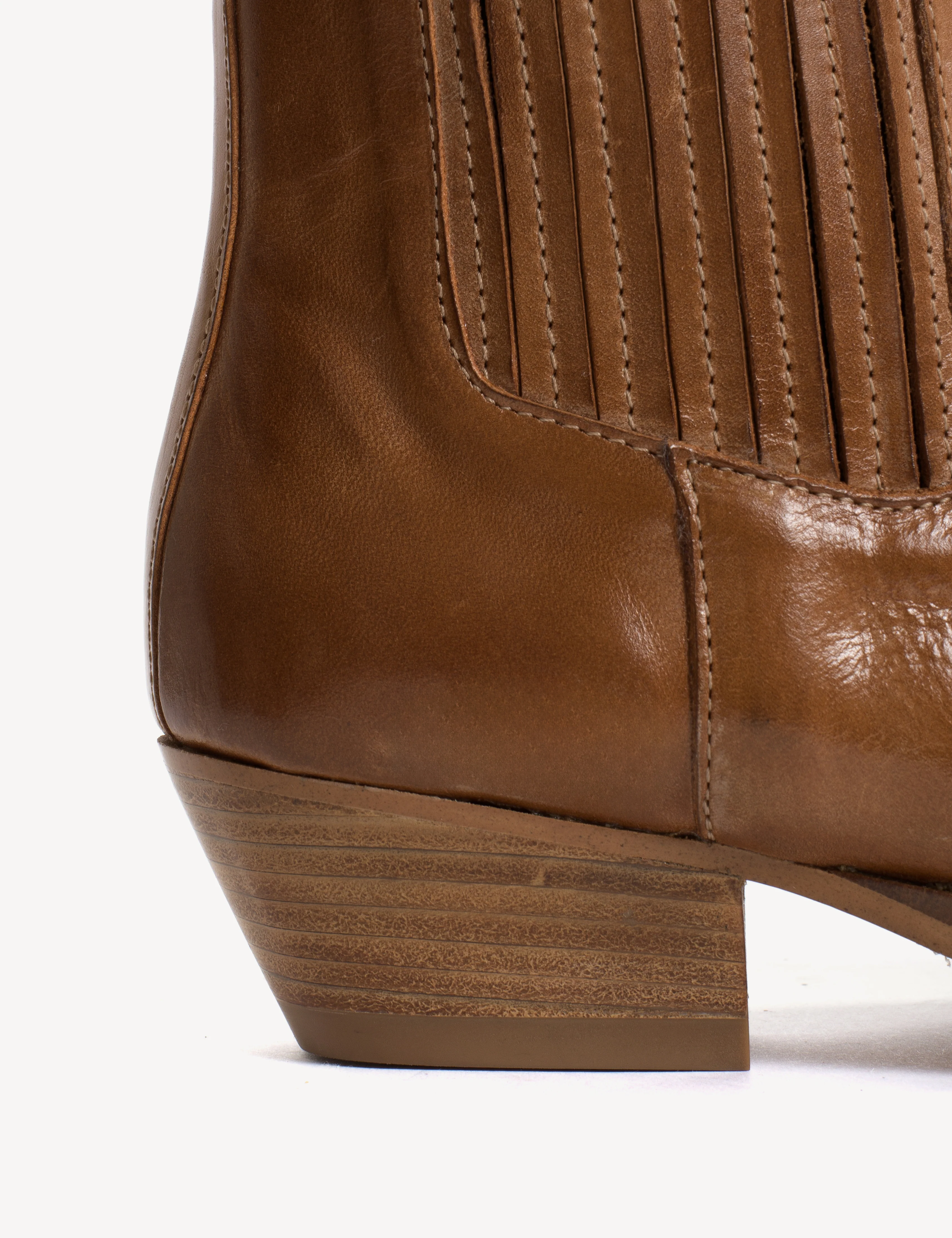 Dasha Chelsea Boot In Dark tan Escovado Leather - Image 7