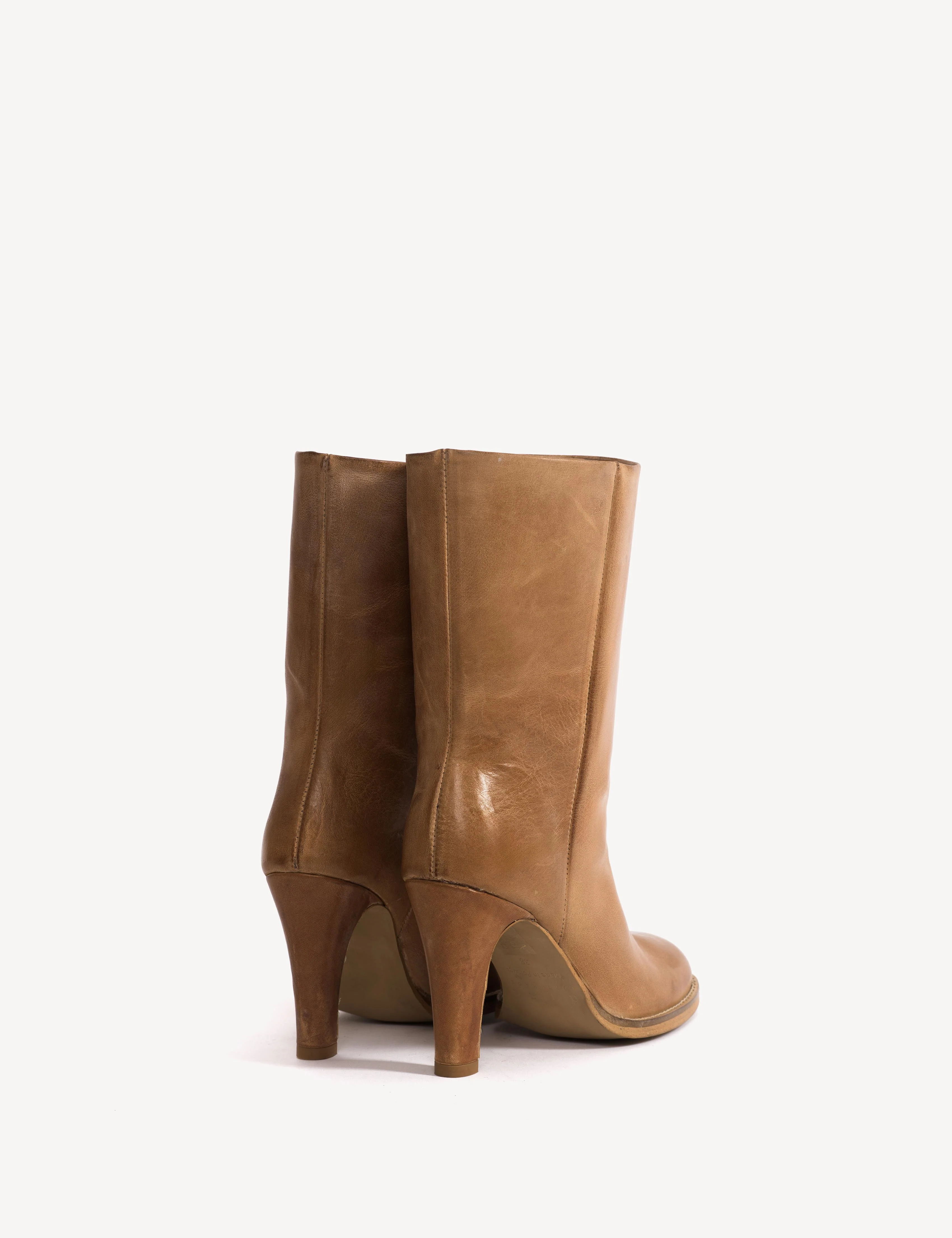 Jules Boot In Dark Tan Escovado Leather - Image 3
