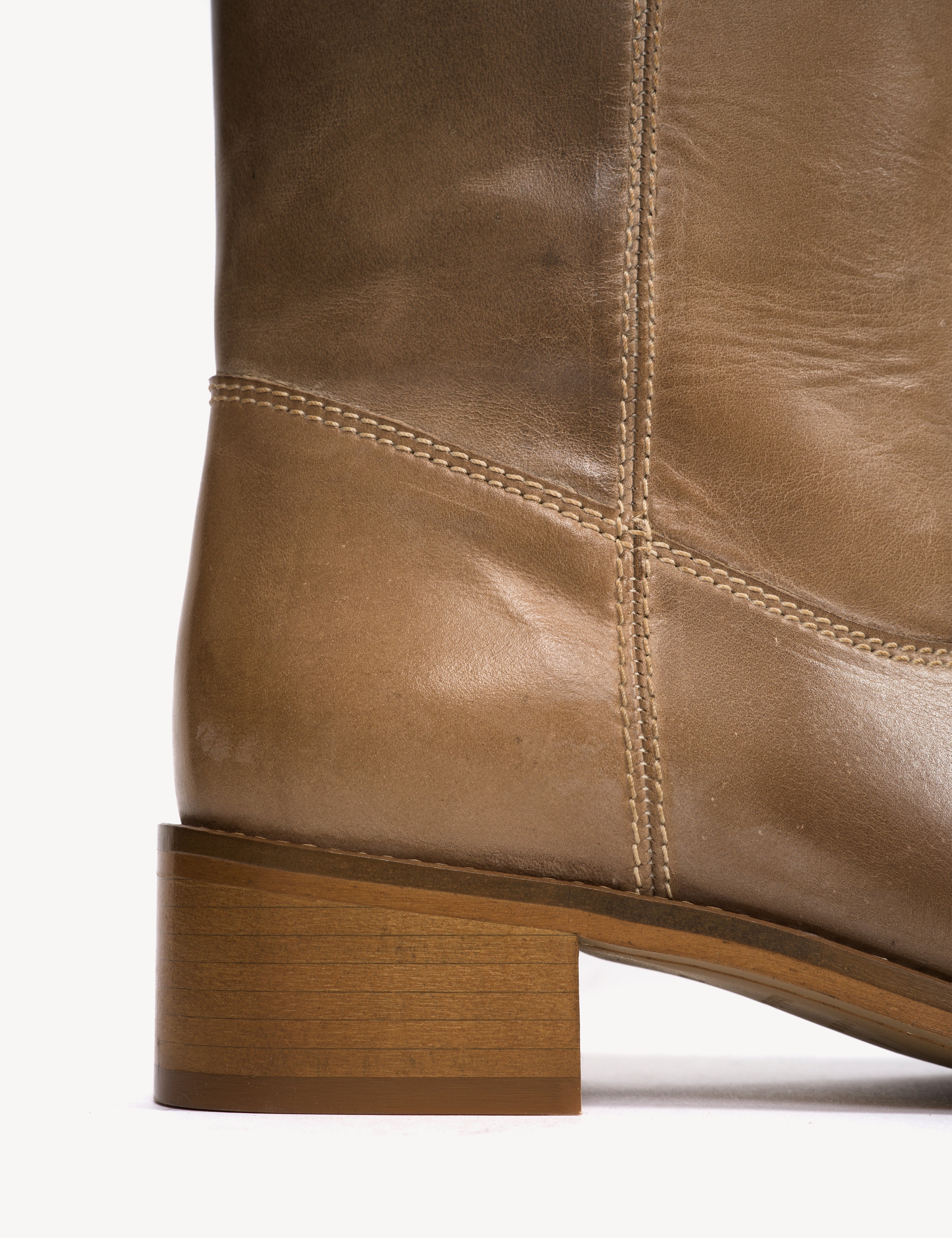 Julia Gaucho Boot In Taupe Escovado Leather - Image 6