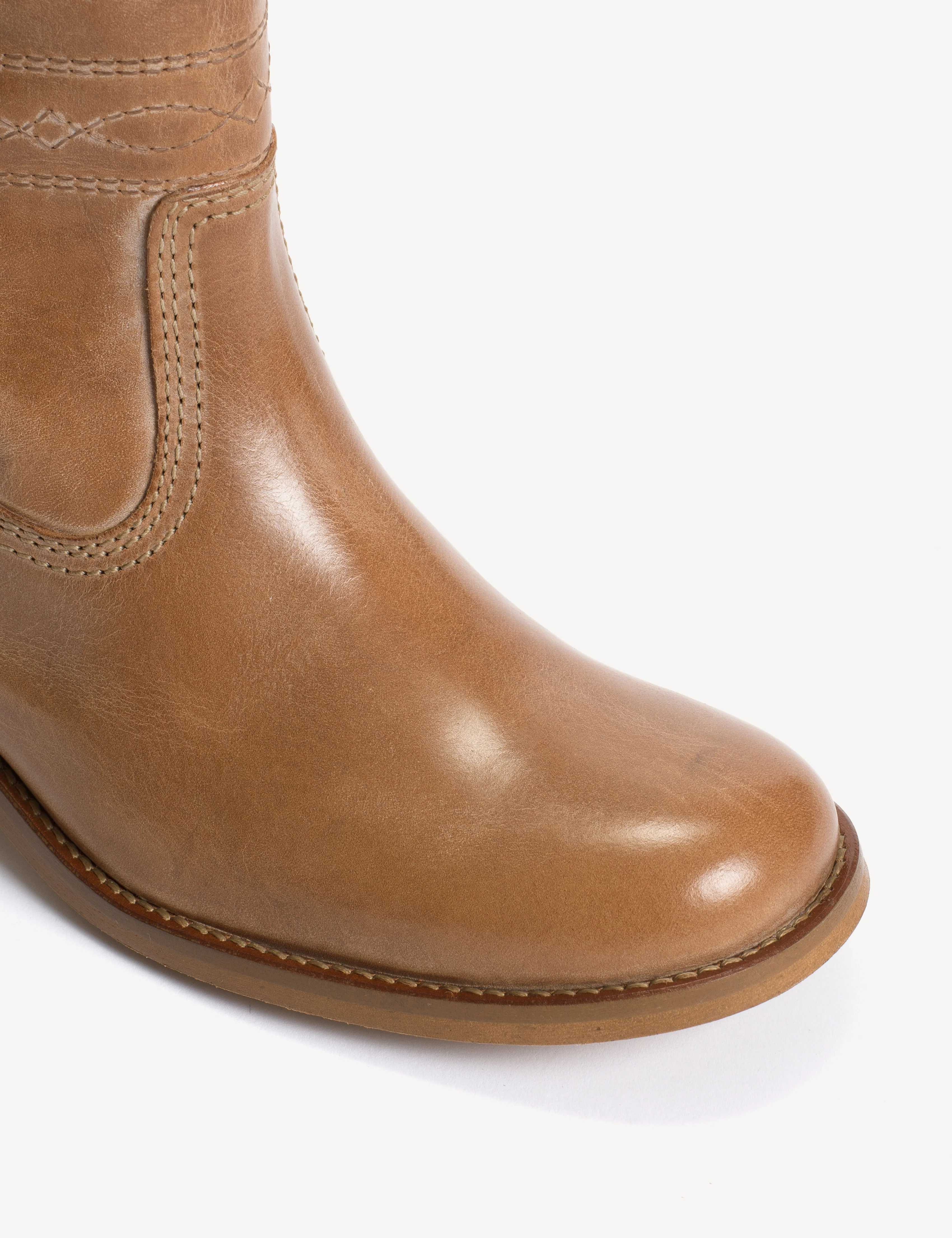Julia Gaucho Boot With Western Stitchings In Dark Tan Escovado Leather - Image 6