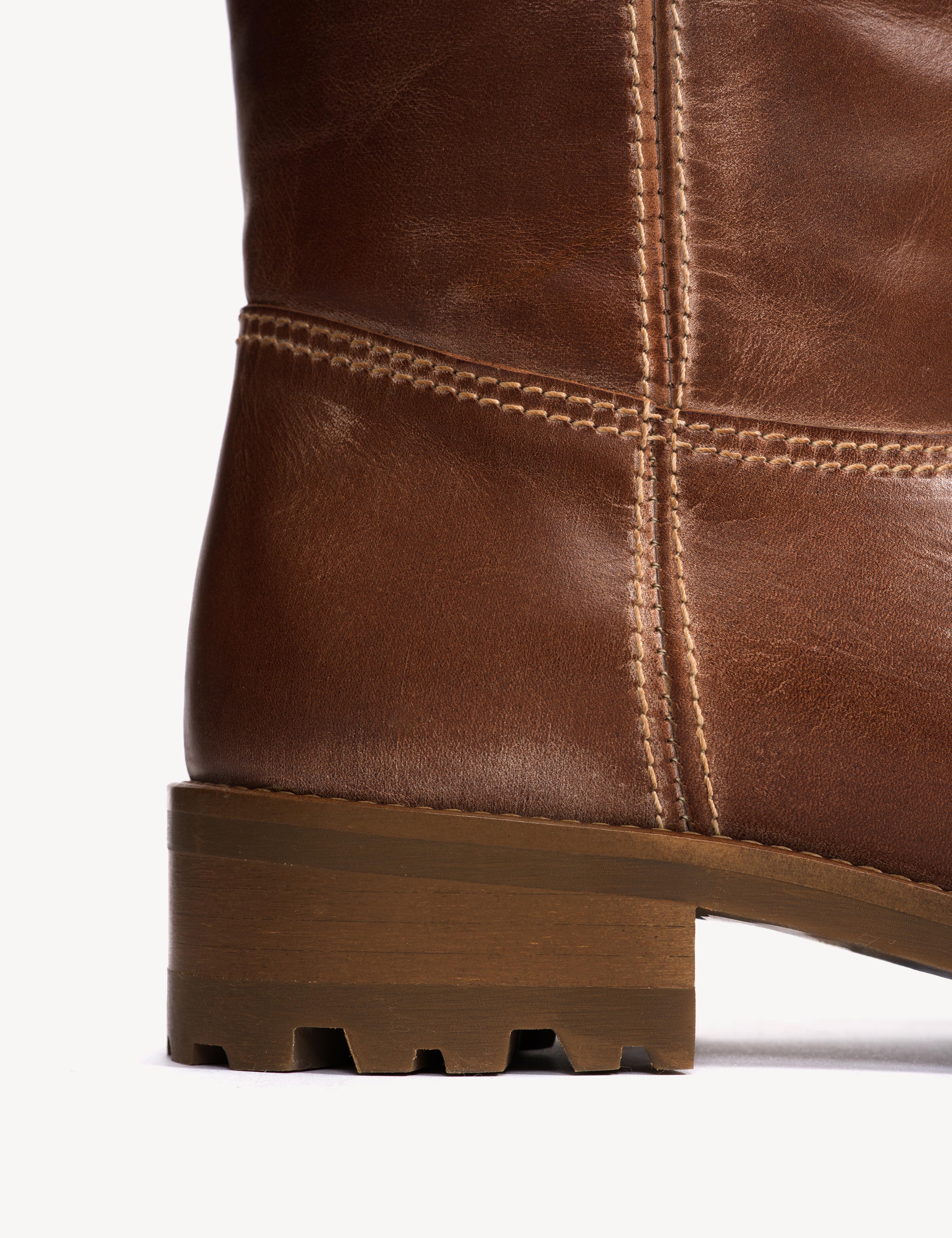 Kimmi Boot In Cognac Escovado Leather - Image 7