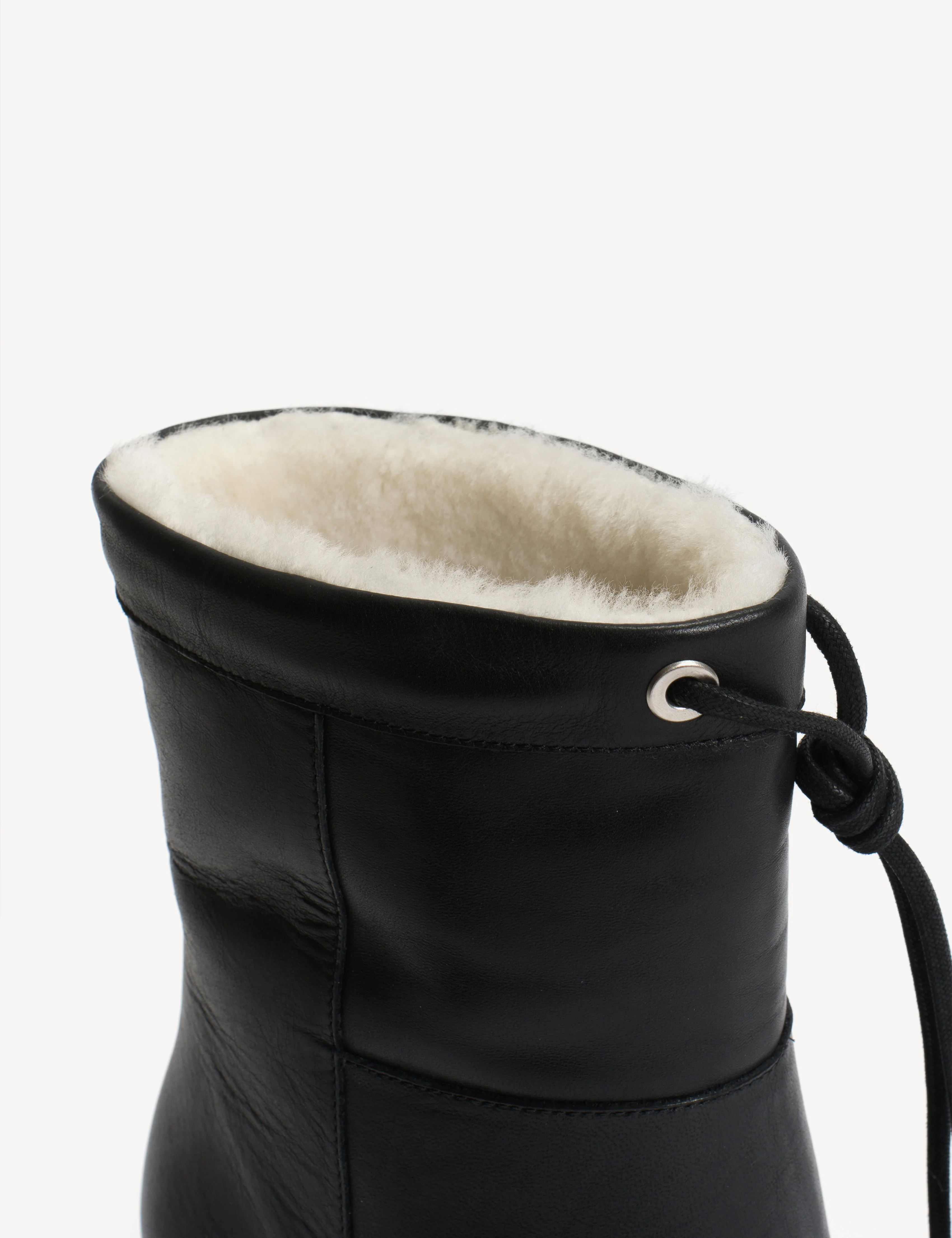 Liv Wedge Boot In Black Calfskin & Shearling Lining - Image 6