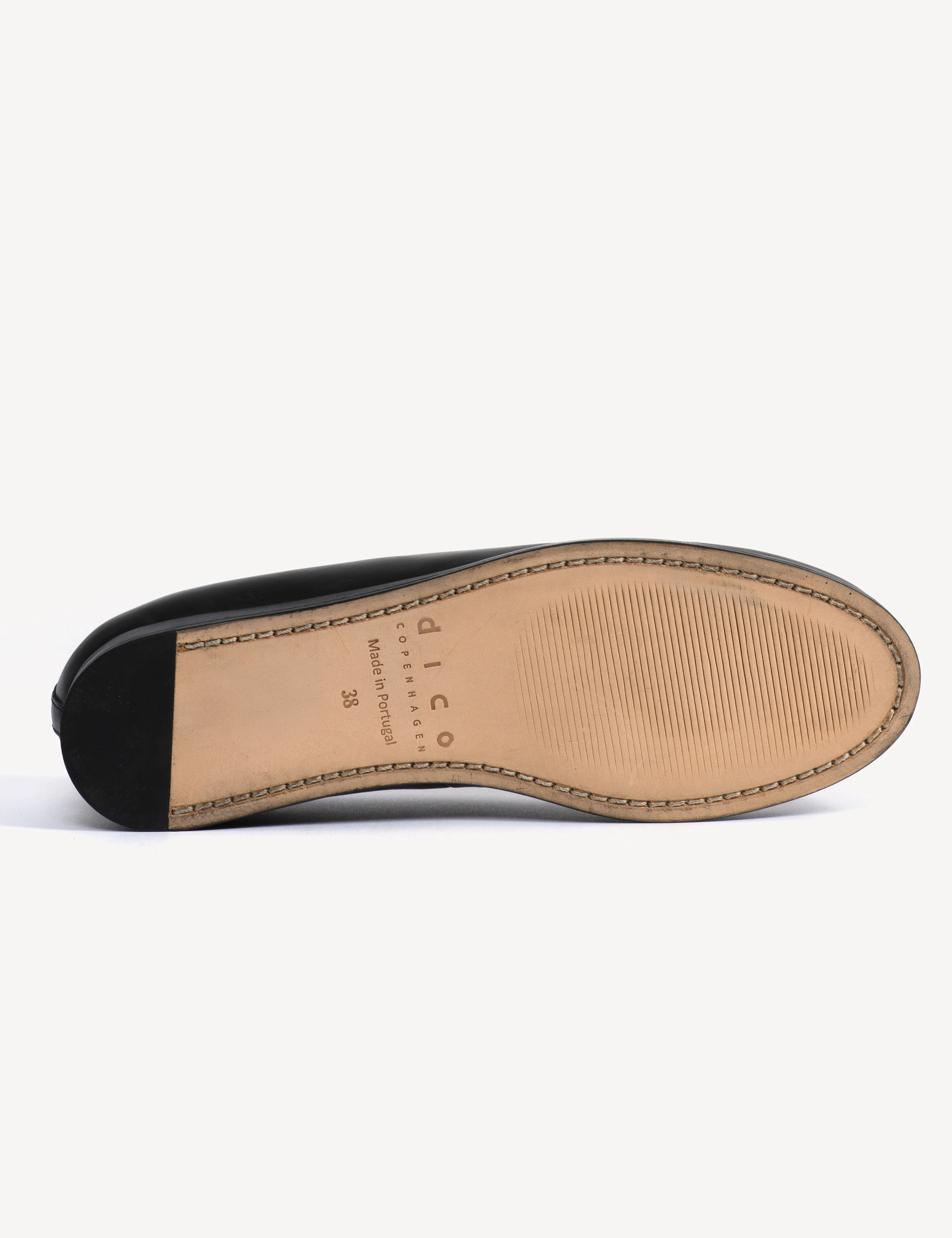 Mari Brogue Flats In Black Escovado Leather - Image 8