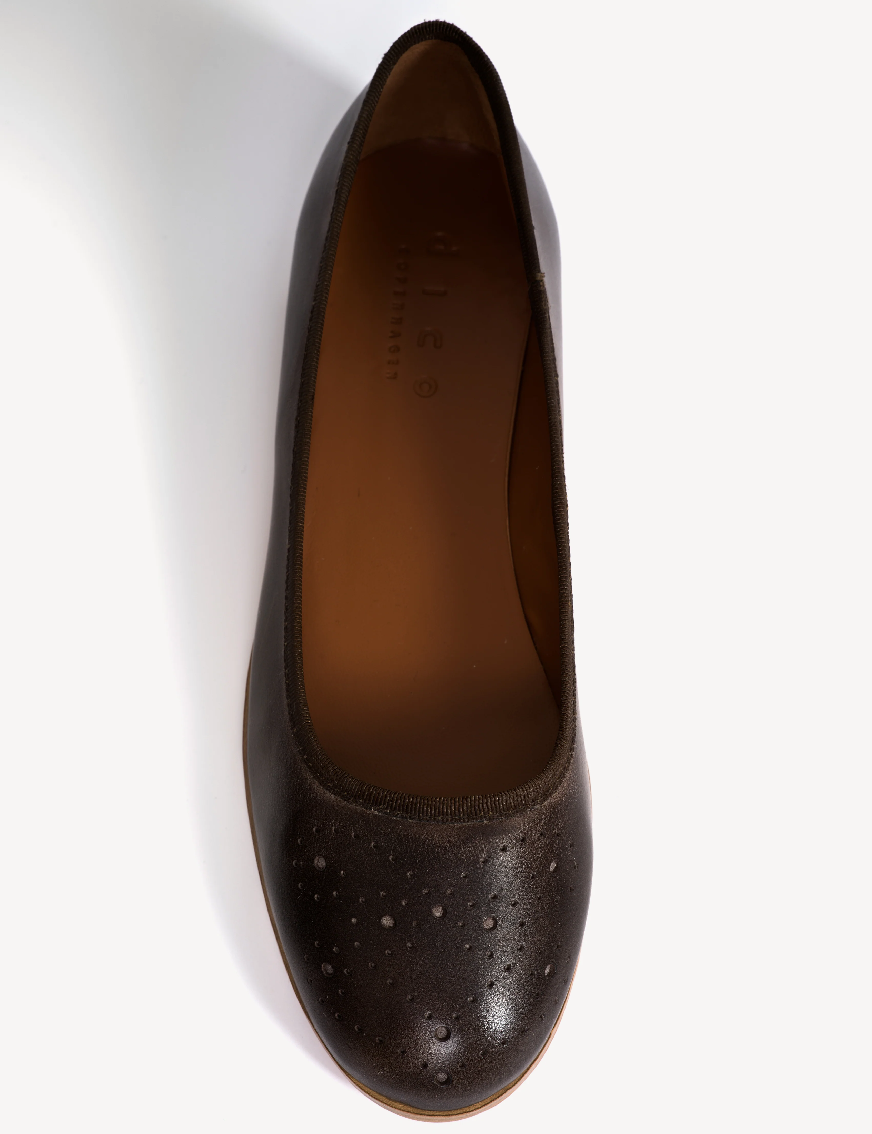 Mari Brogue Flats In Dark Brown Escovado Leather - Image 5