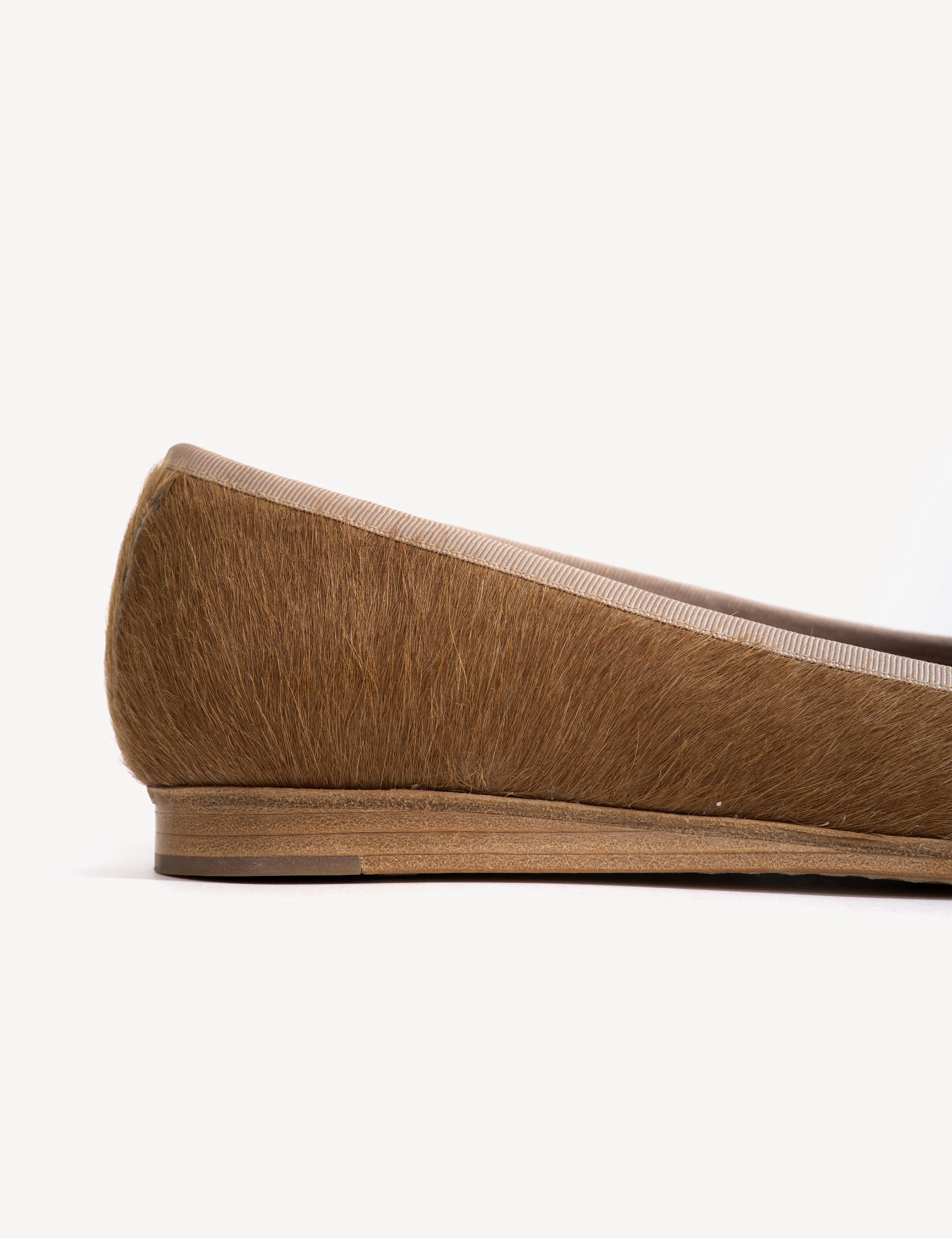 Mari Flats In Beige Shades Cow Fur - Image 7