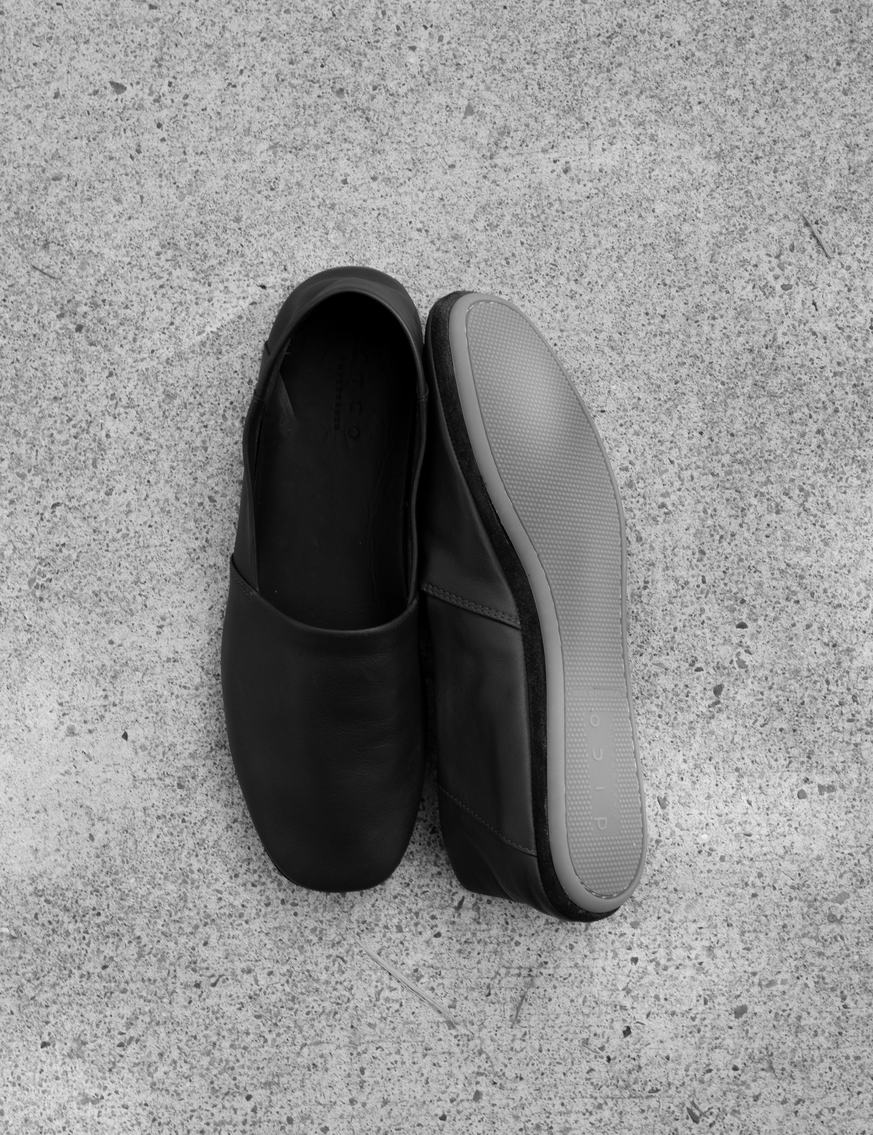 Softies In Black Calfskin - Image 5